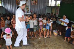 One of the many feeding programs in the Philippines that CHRF helps support!